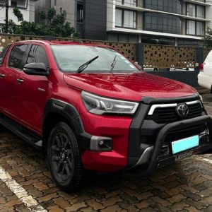 Toyota Hilux Legend